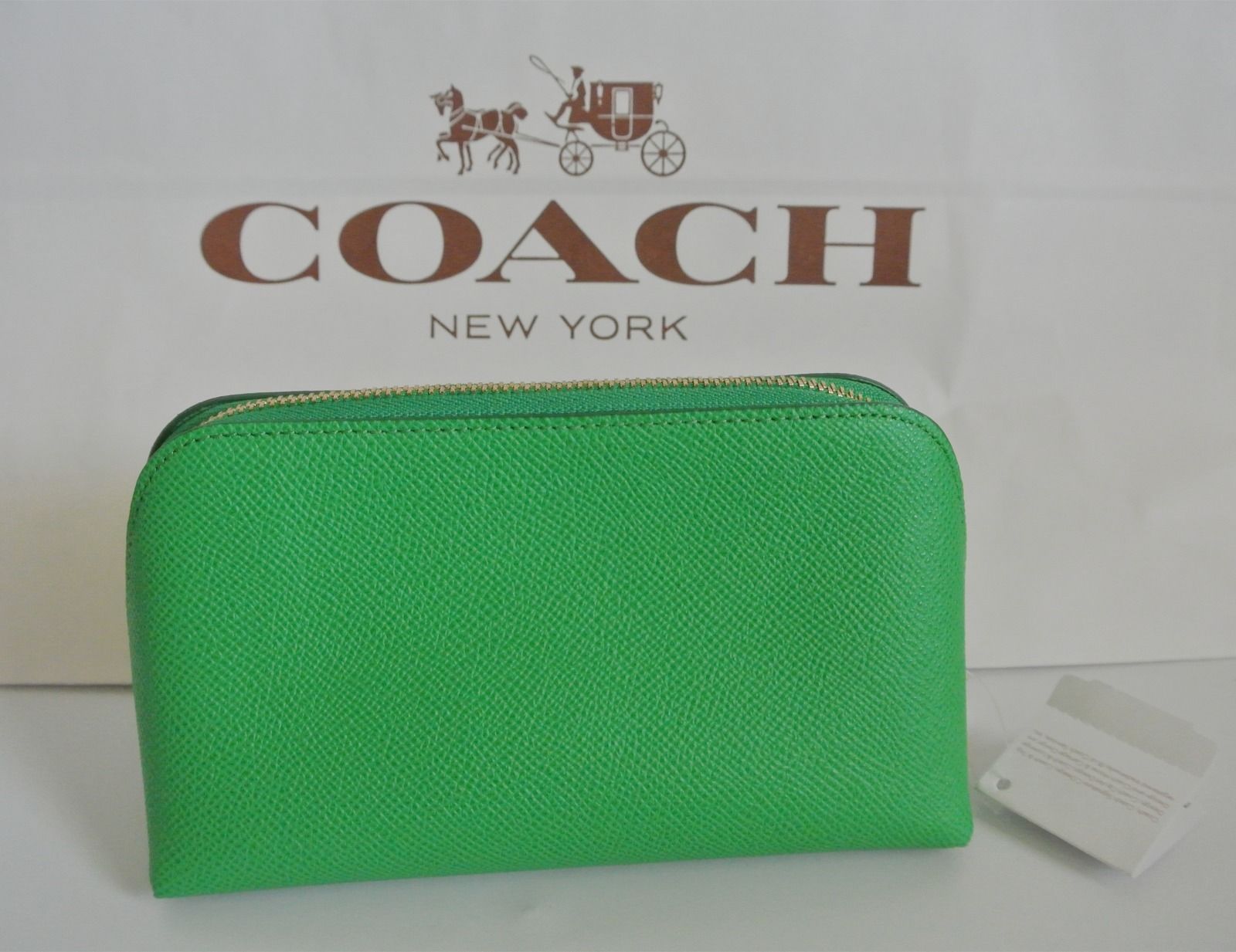 COACH Crossgrain Leather Small Cosmetic Case green